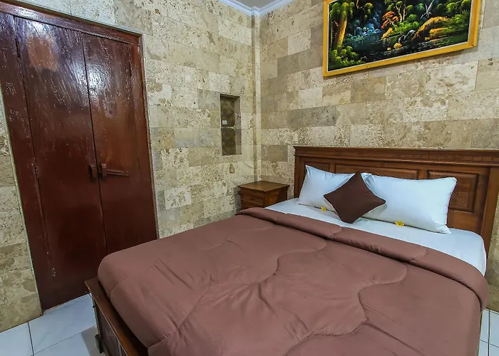 Lumbung Sari Hotel 3*