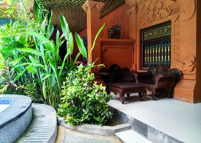 Hotel Lumbung Sari Legian (Bali)