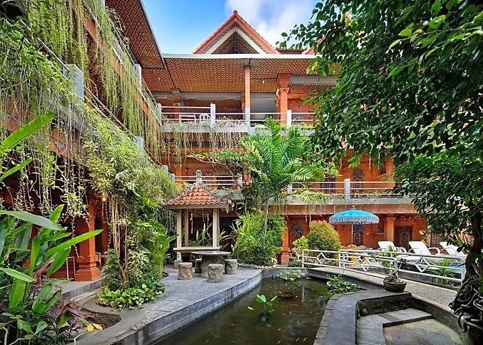 Lumbung Sari 3* Legian (Bali)