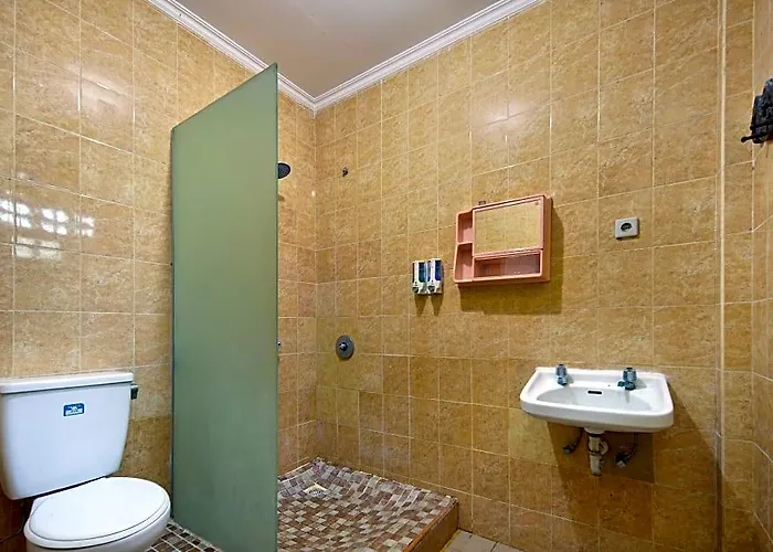 Hotel Lumbung Sari Legian (Bali)