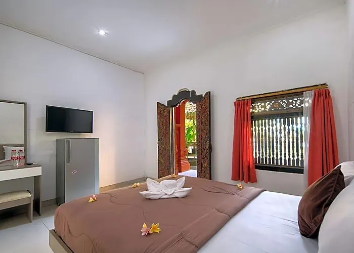 Lumbung Sari 3* Legian (Bali)