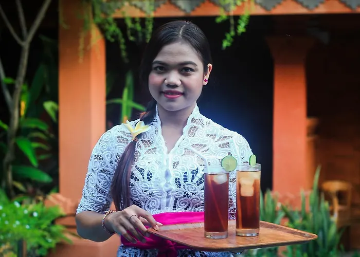 Lumbung Sari Hotel 3*