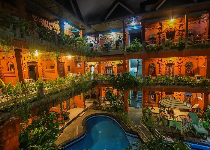 Lumbung Sari Hotel 3*